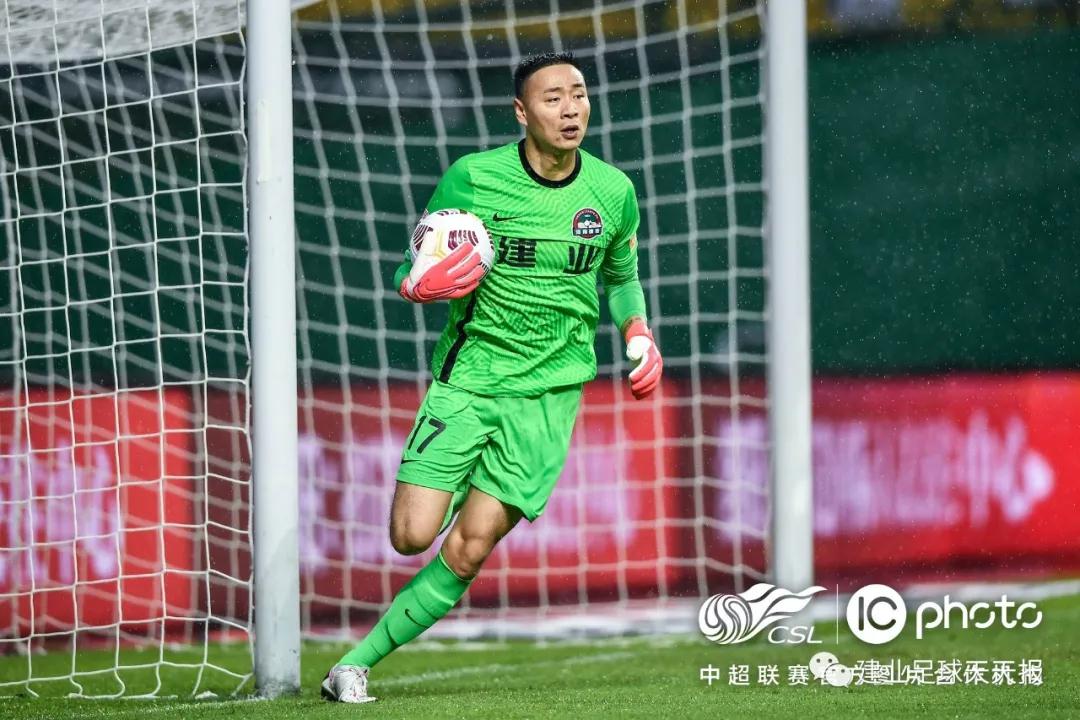 مشاهدهماتشالزمالكوالاهليبثمباشركلماتحتاجمعرفتهلمتابعةالقمة