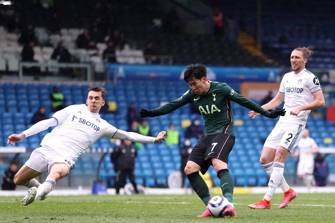 نتائج الدوري الألماني 2021-22موسم مليء بالمفاجآت والتحديات